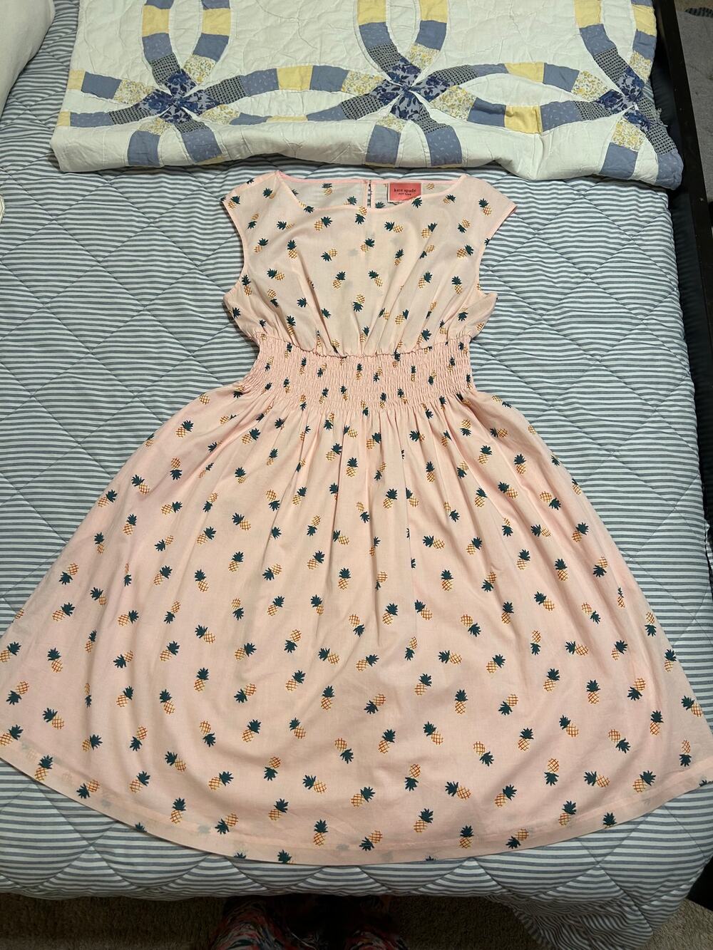 Kate Spade New York M Pineapple Print Pink Smocked Waist Dress